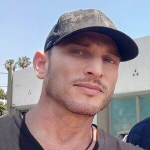 Meet your Posher, Ian